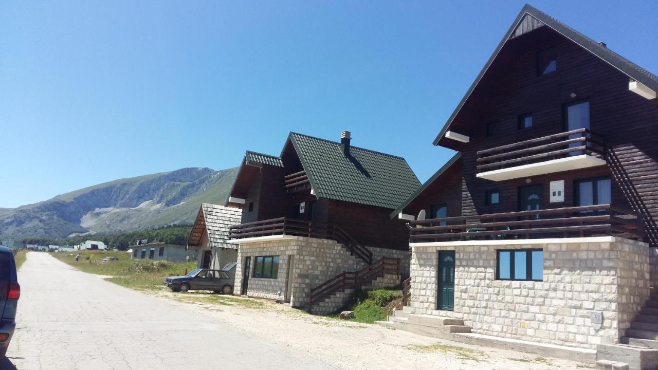 Guesthouse Wolf Zabljak  Luaran gambar