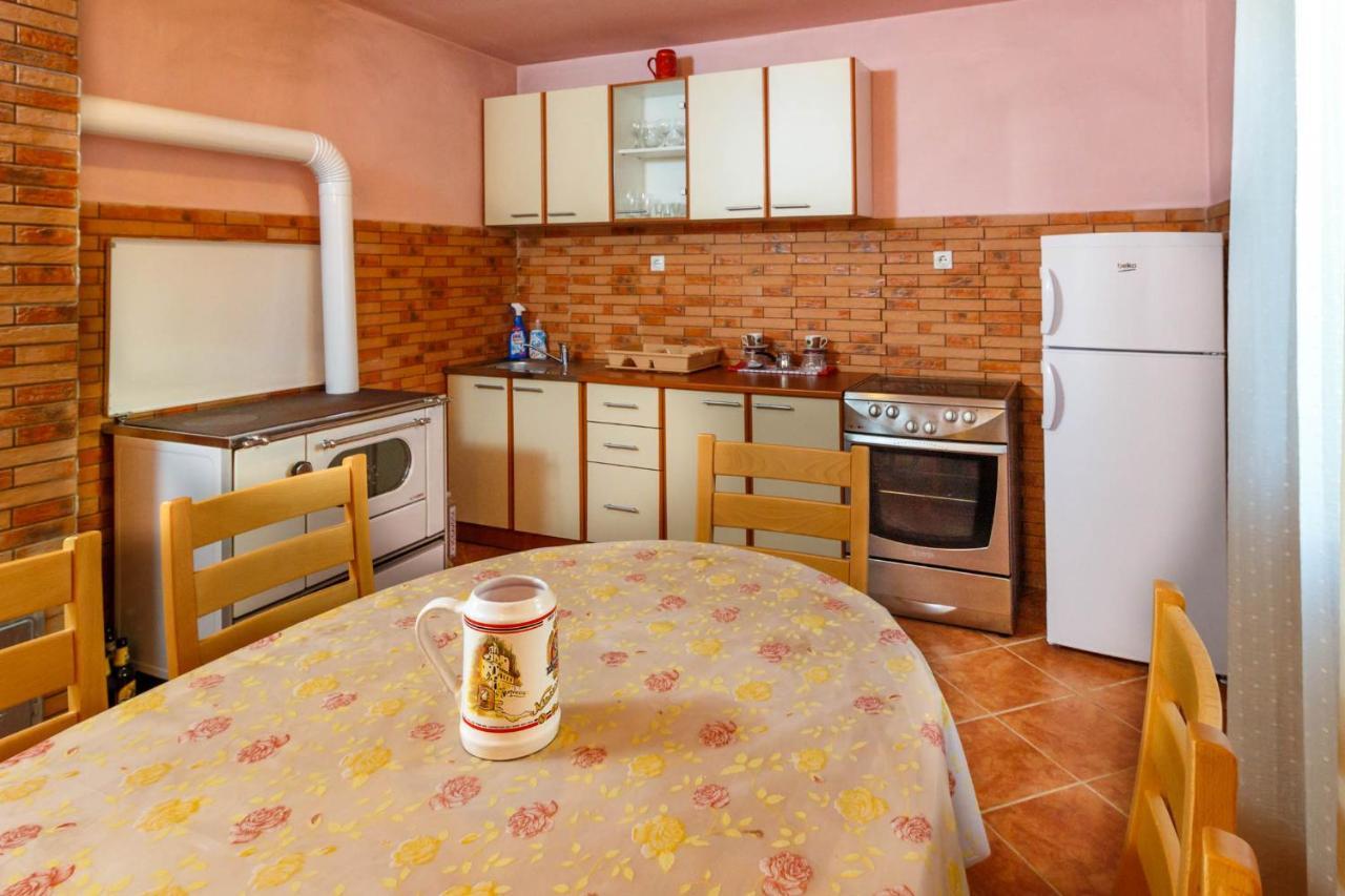 Guesthouse Wolf Zabljak  Luaran gambar