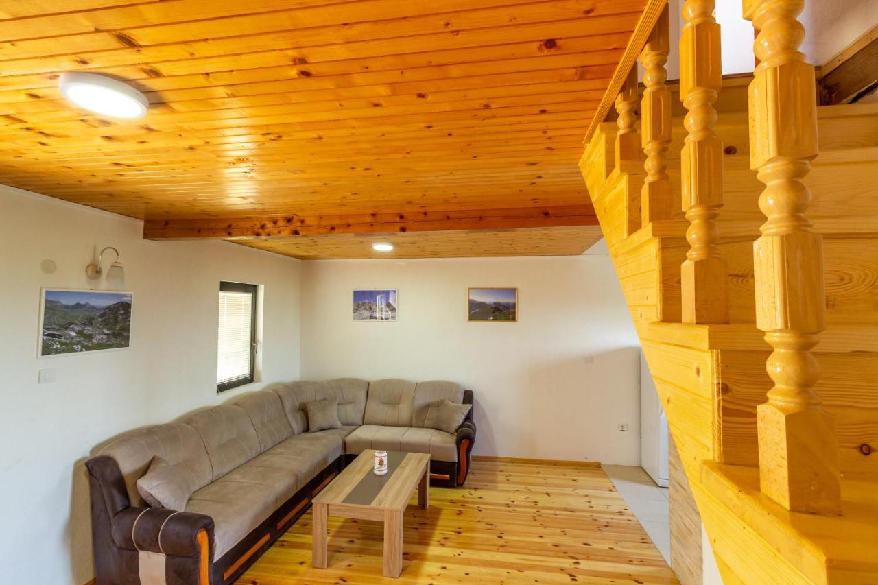 Guesthouse Wolf Zabljak  Luaran gambar