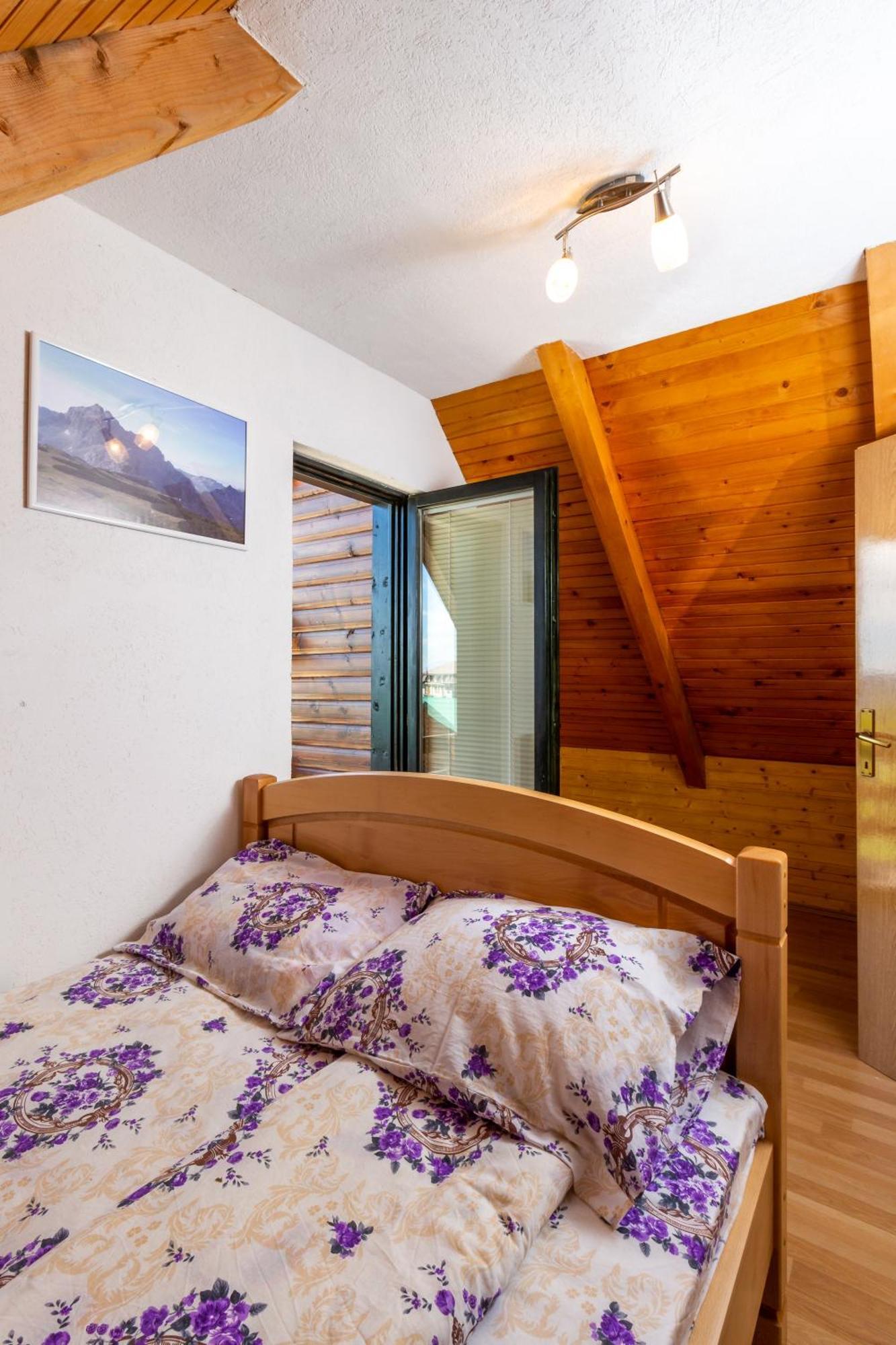 Guesthouse Wolf Zabljak  Luaran gambar