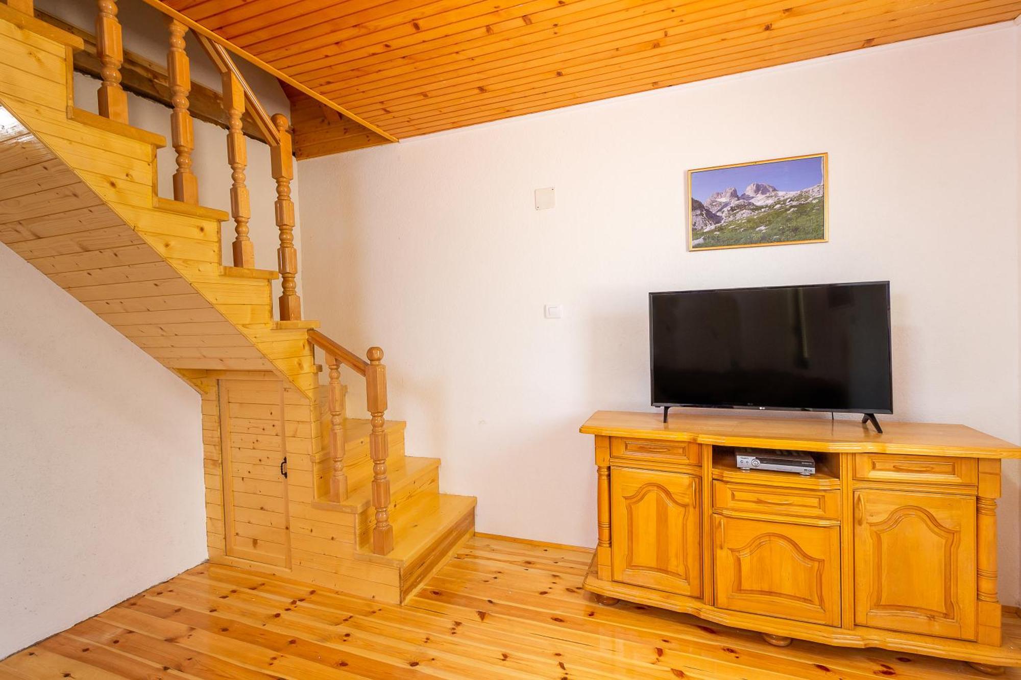 Guesthouse Wolf Zabljak  Luaran gambar