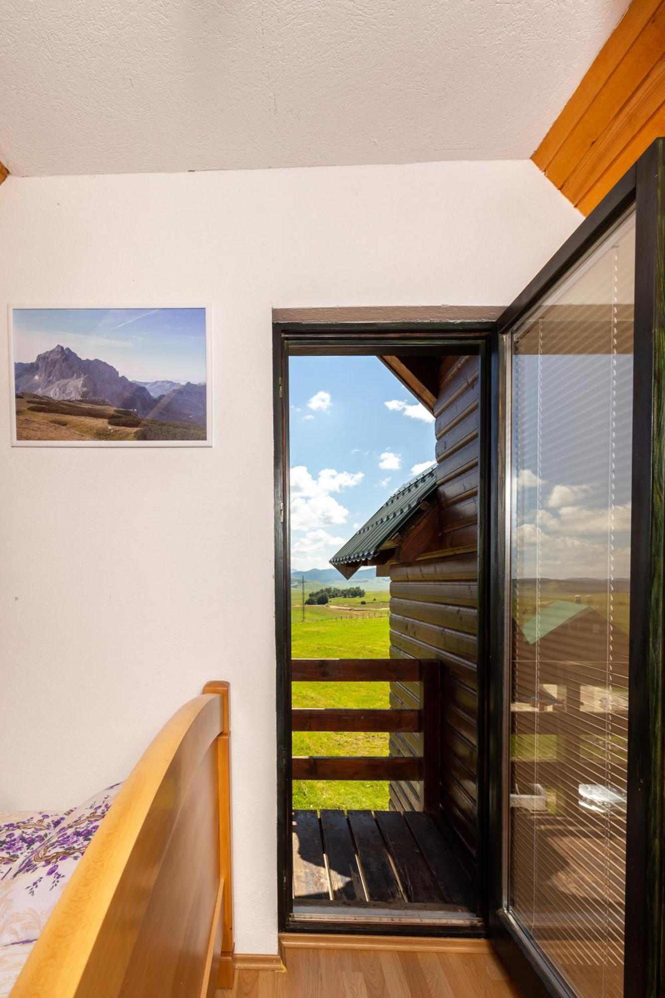 Guesthouse Wolf Zabljak  Luaran gambar