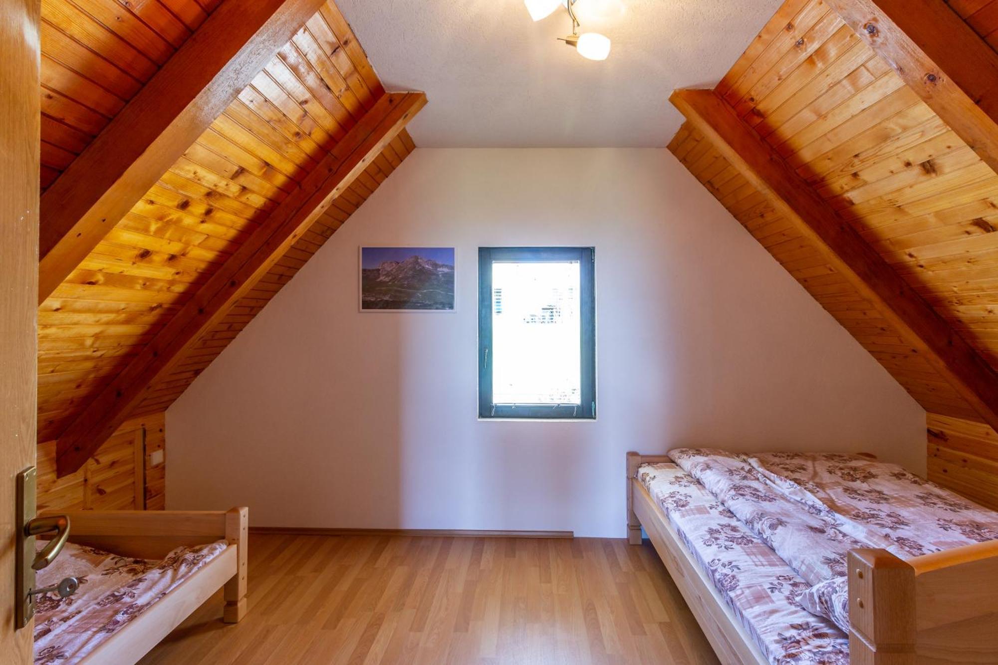 Guesthouse Wolf Zabljak  Luaran gambar